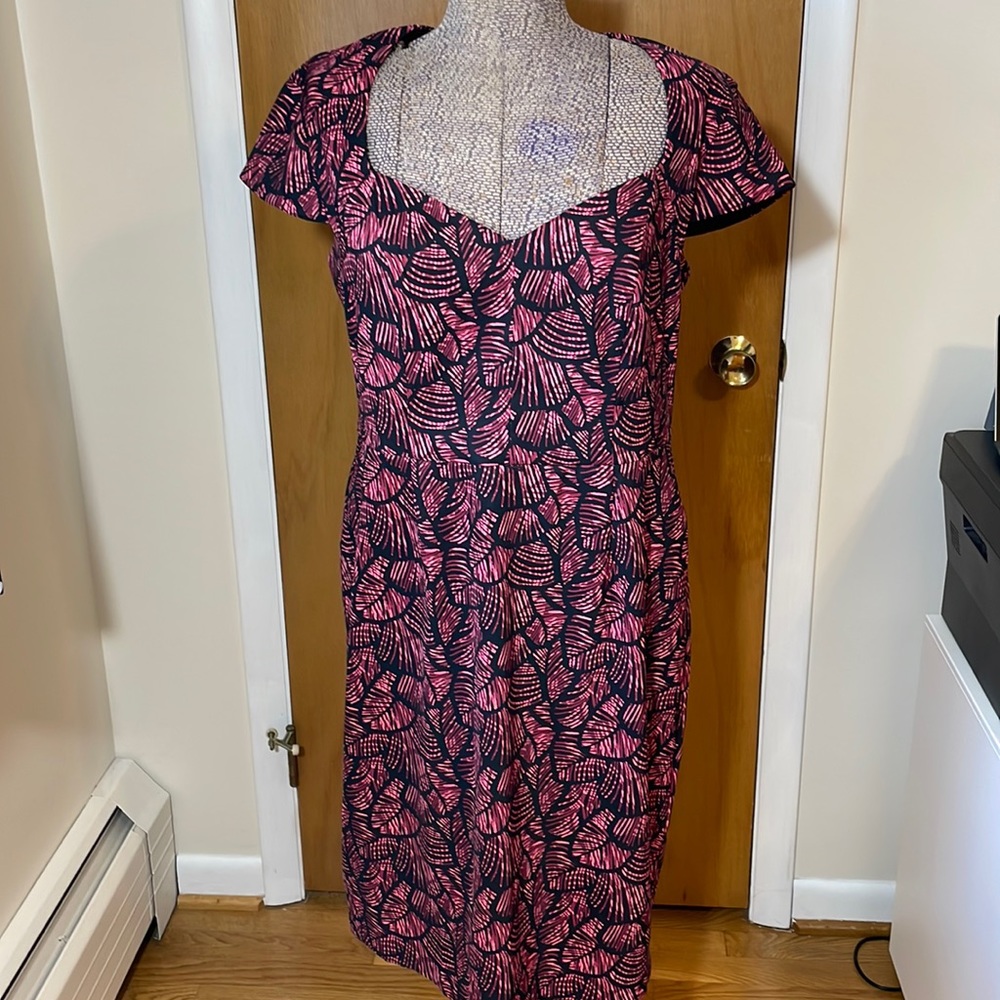 Dress Barn Womens 14 Cap Sleeve Below Knee Dress